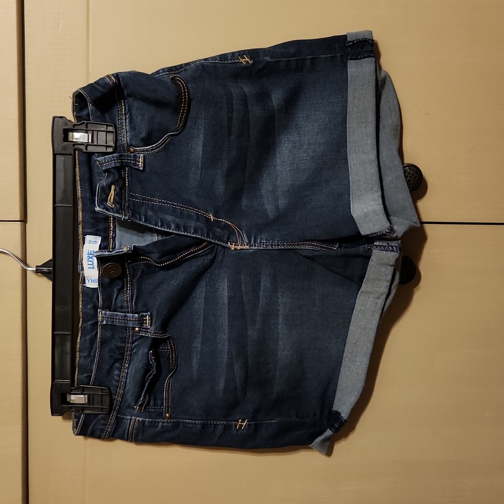 Ymi size 9 Jean short